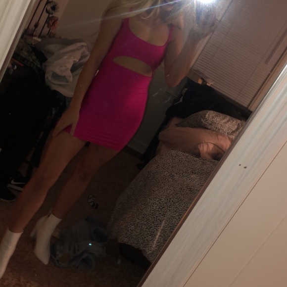 Hot pink fashion nova tight cut out dress - Picture 3 of 3